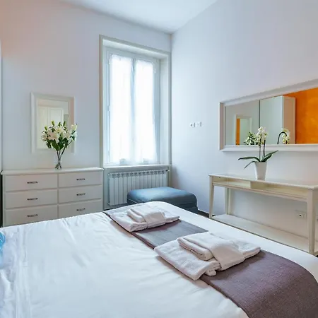 Stazione - Duomo - Comfort, Wifi E Netflix A Apartment
