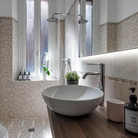 Stazione - Duomo - Comfort, Wifi E Netflix A Apartment *